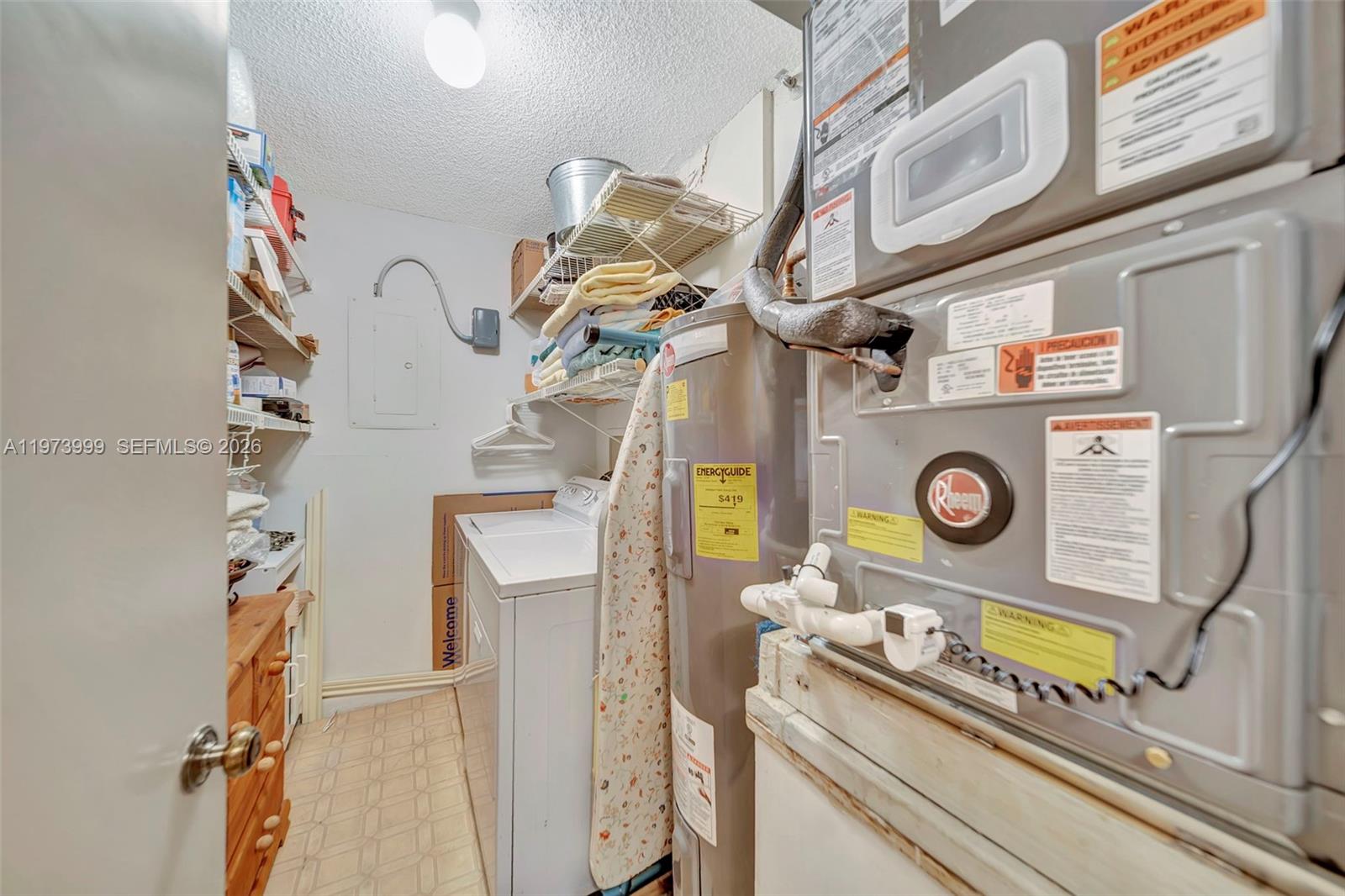 GLENS CONDO - Residential