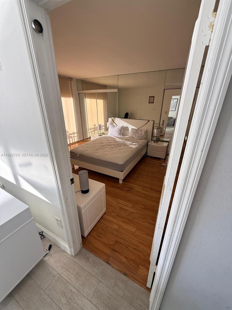 BRICKELL KEY II CONDO - Residential