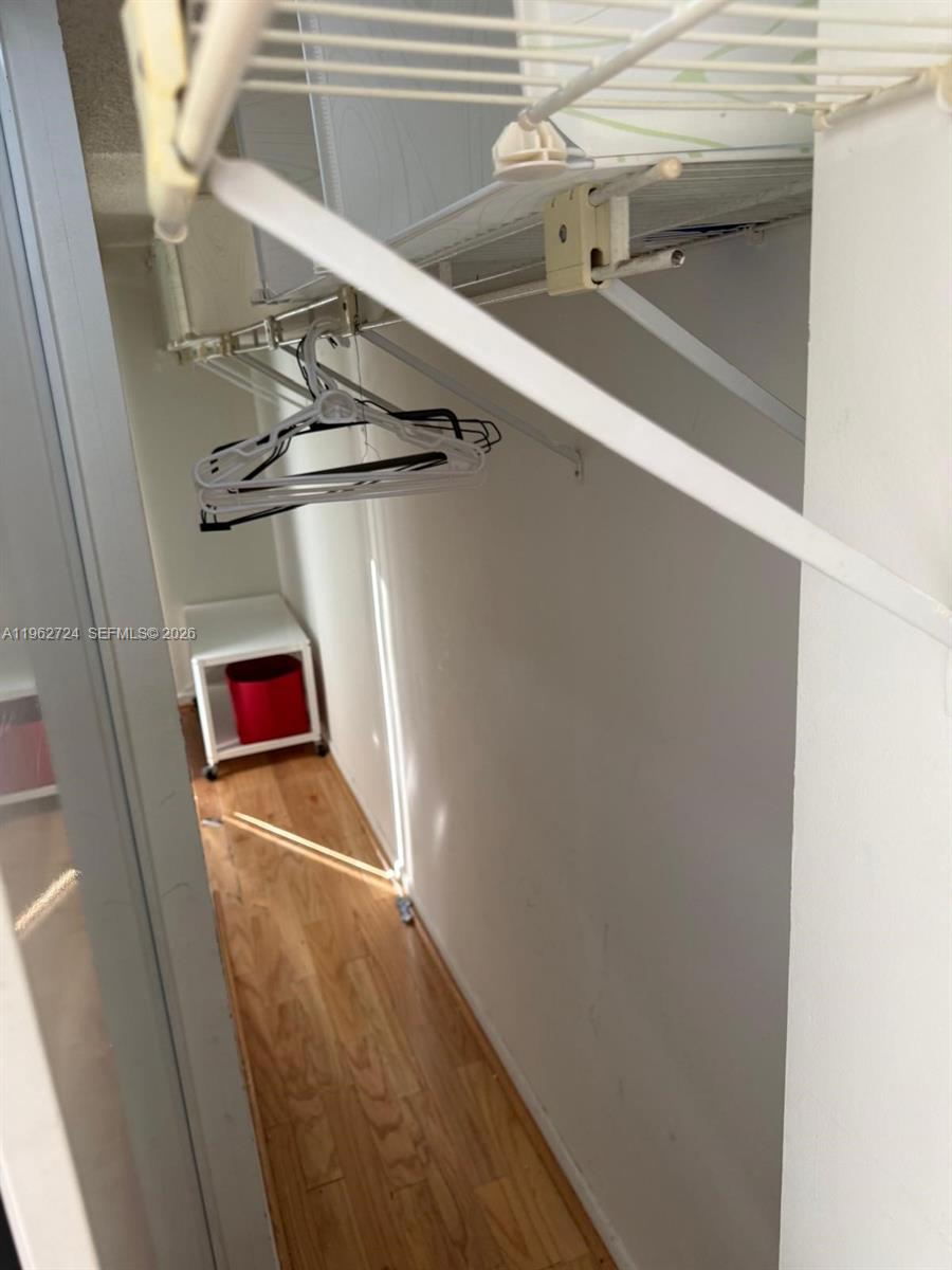 BRICKELL KEY II CONDO - Residential