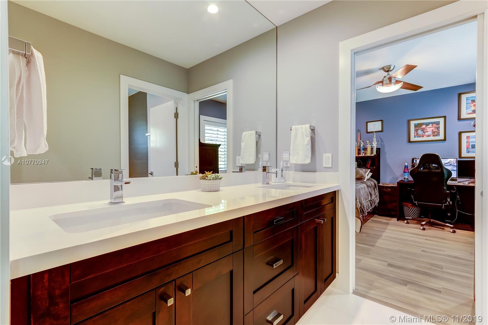 FELIX PARK HOME ACRES - Residential