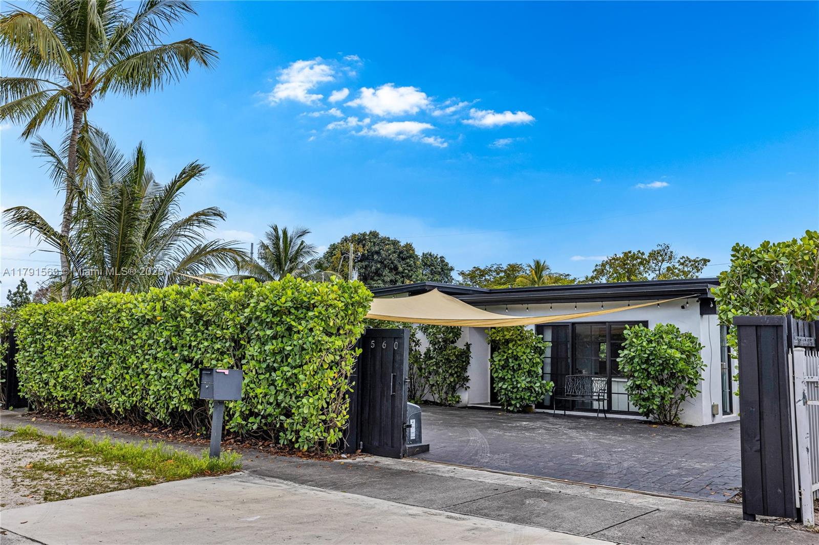 REV PL OF BAY VIEW TERR - Residential Lease