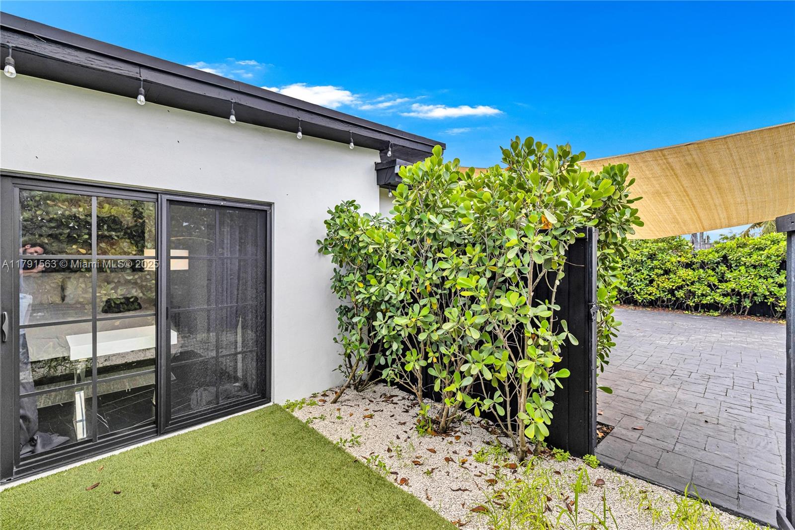 REV PL OF BAY VIEW TERR - Residential Lease