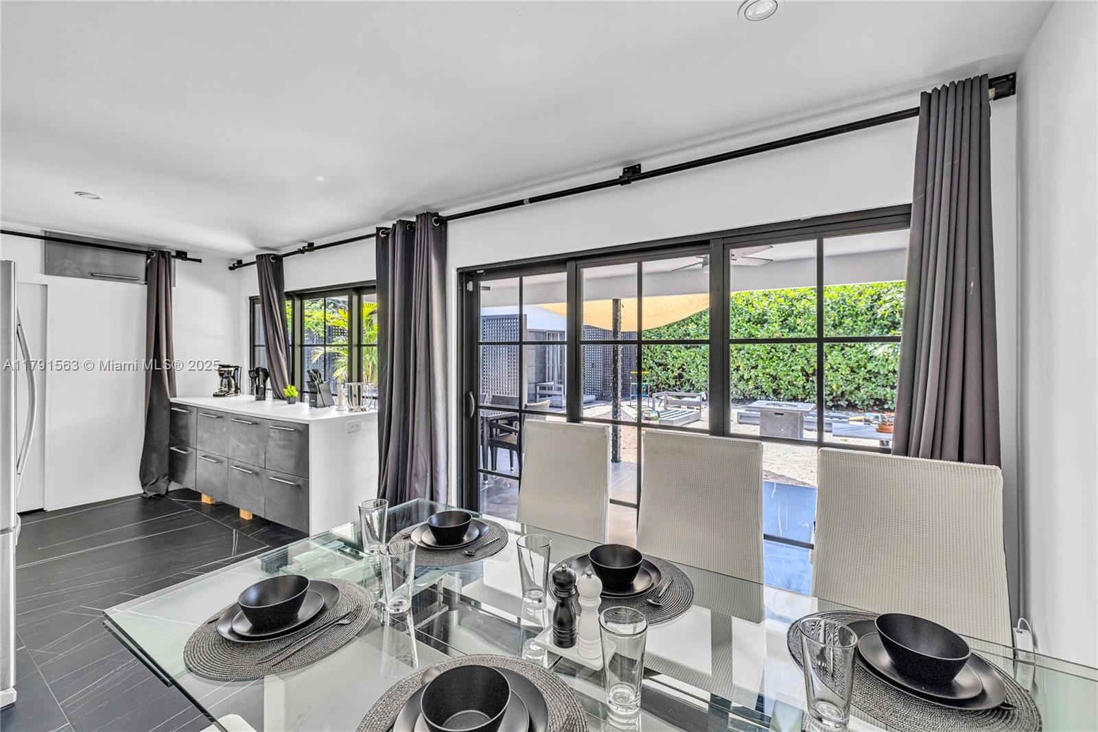 REV PL OF BAY VIEW TERR - Residential Lease