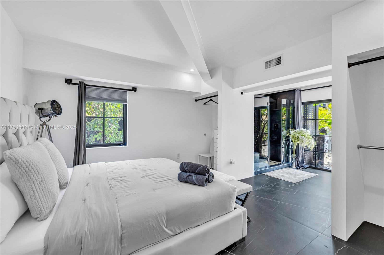 REV PL OF BAY VIEW TERR - Residential Lease