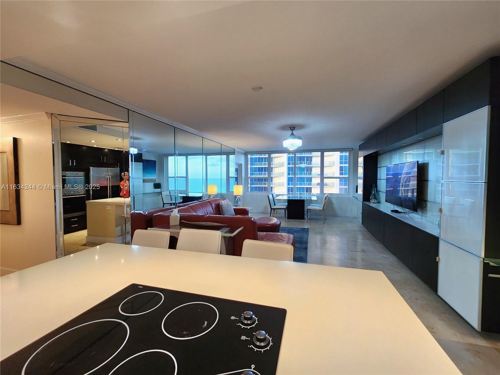 ALEXANDER TOWERS CONDO - Residential Lease