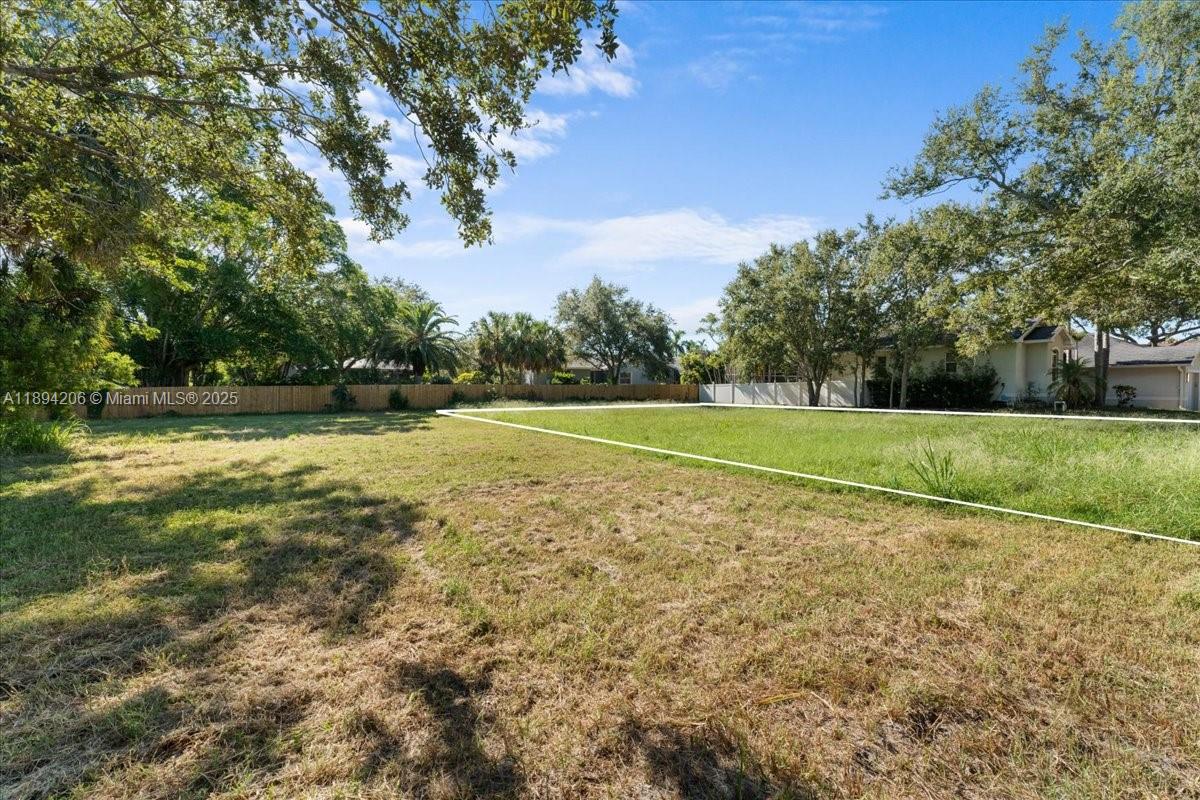 SKIMMER POINT - Land