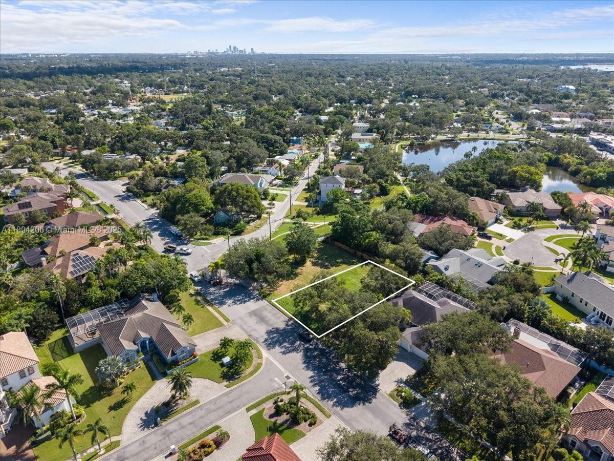 SKIMMER POINT - Land