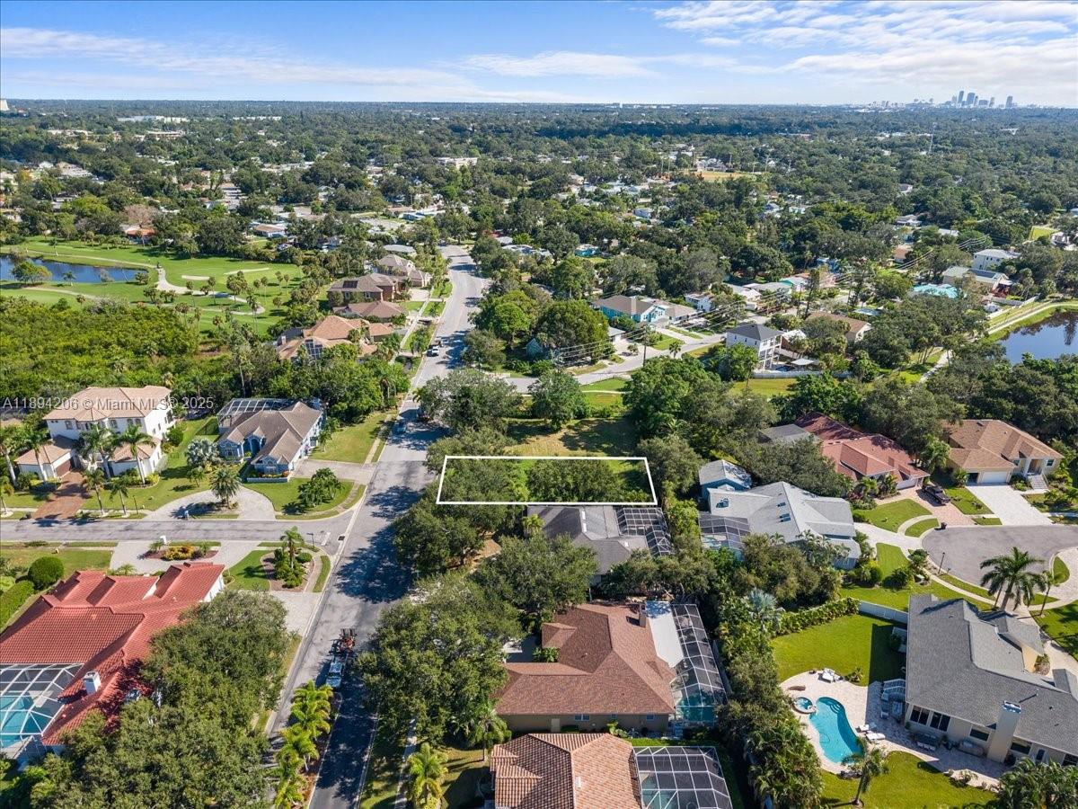 SKIMMER POINT - Land