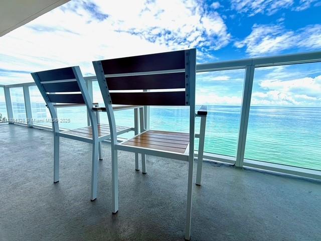 Aventura Beach Club - Residential