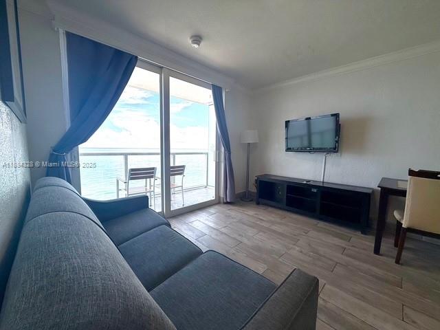 Aventura Beach Club - Residential