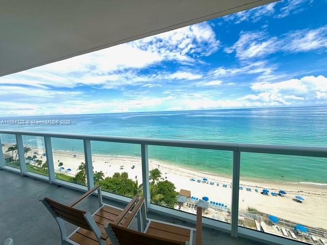 Aventura Beach Club - Residential