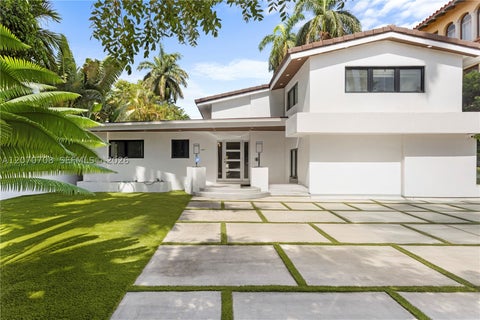 Photo of 2388 Prairie Ave, Miami Beach, FL 33140 (MLS # A12070708)