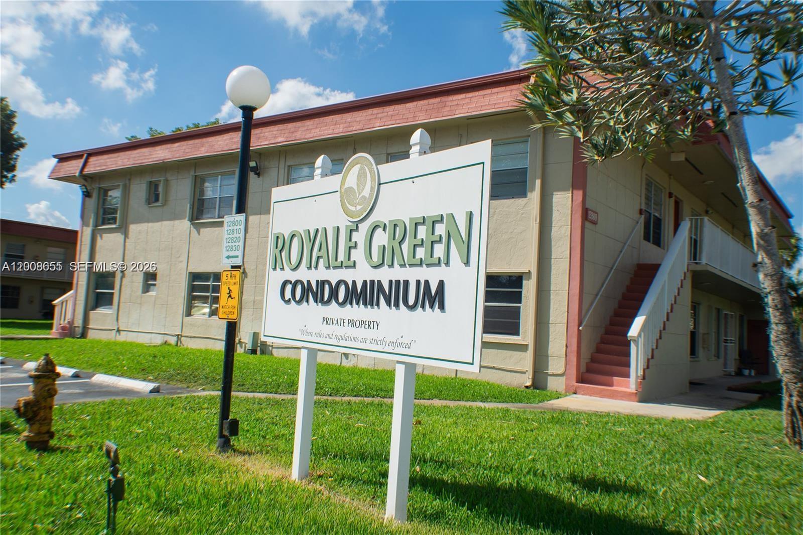 ROYALE GREEN CONDO 11 - Residential