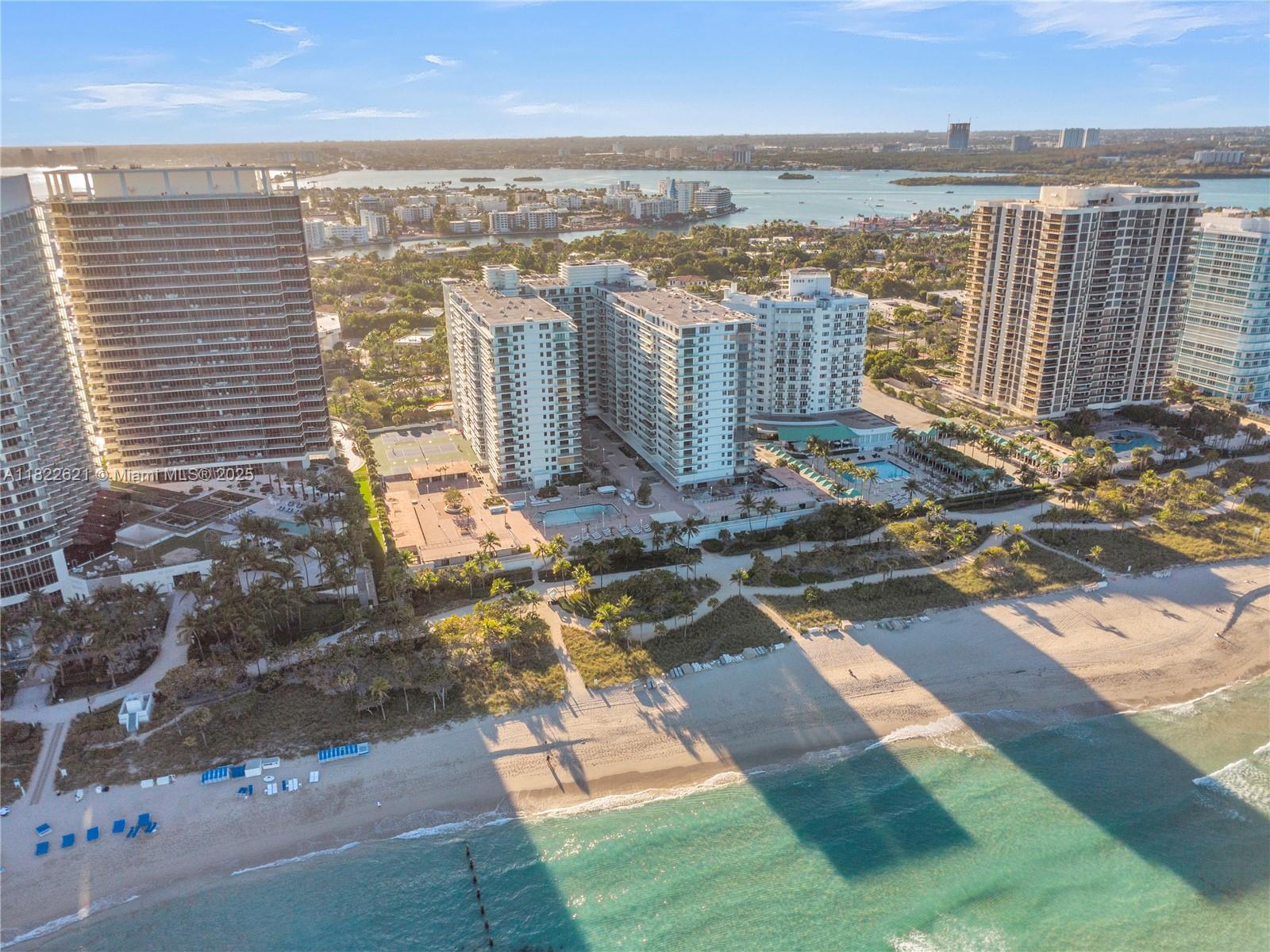 BALMORAL CONDO - Residential