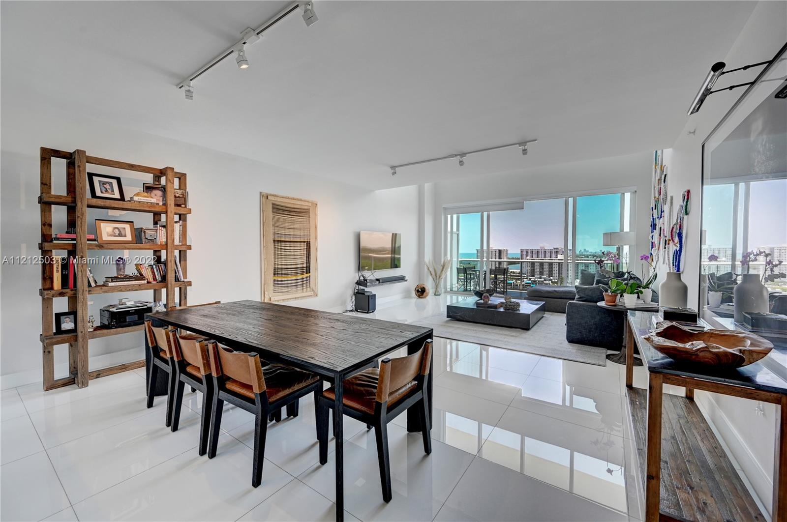 Photo 1 of 50 of 400 Sunny Isles Blvd 2004 condo