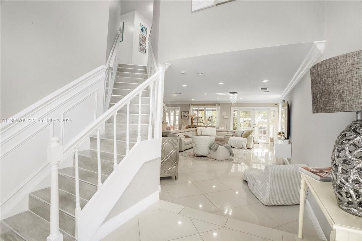 PALM ISLAND PLAT - Residential Lease
