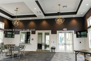 HILLCREST EAST NO 26 CONDO - Residential