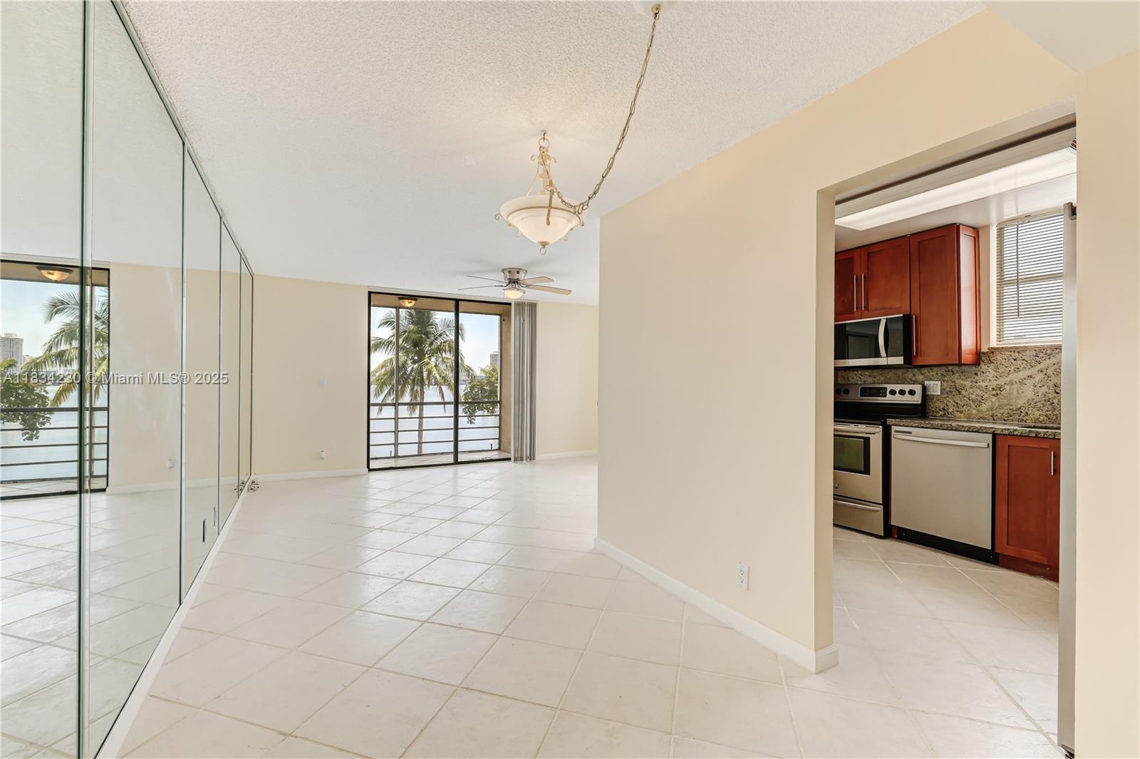 2821 N Miami Beach Blvd 3R