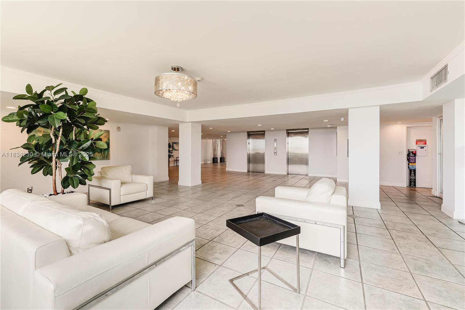 2821 N Miami Beach Blvd 3R