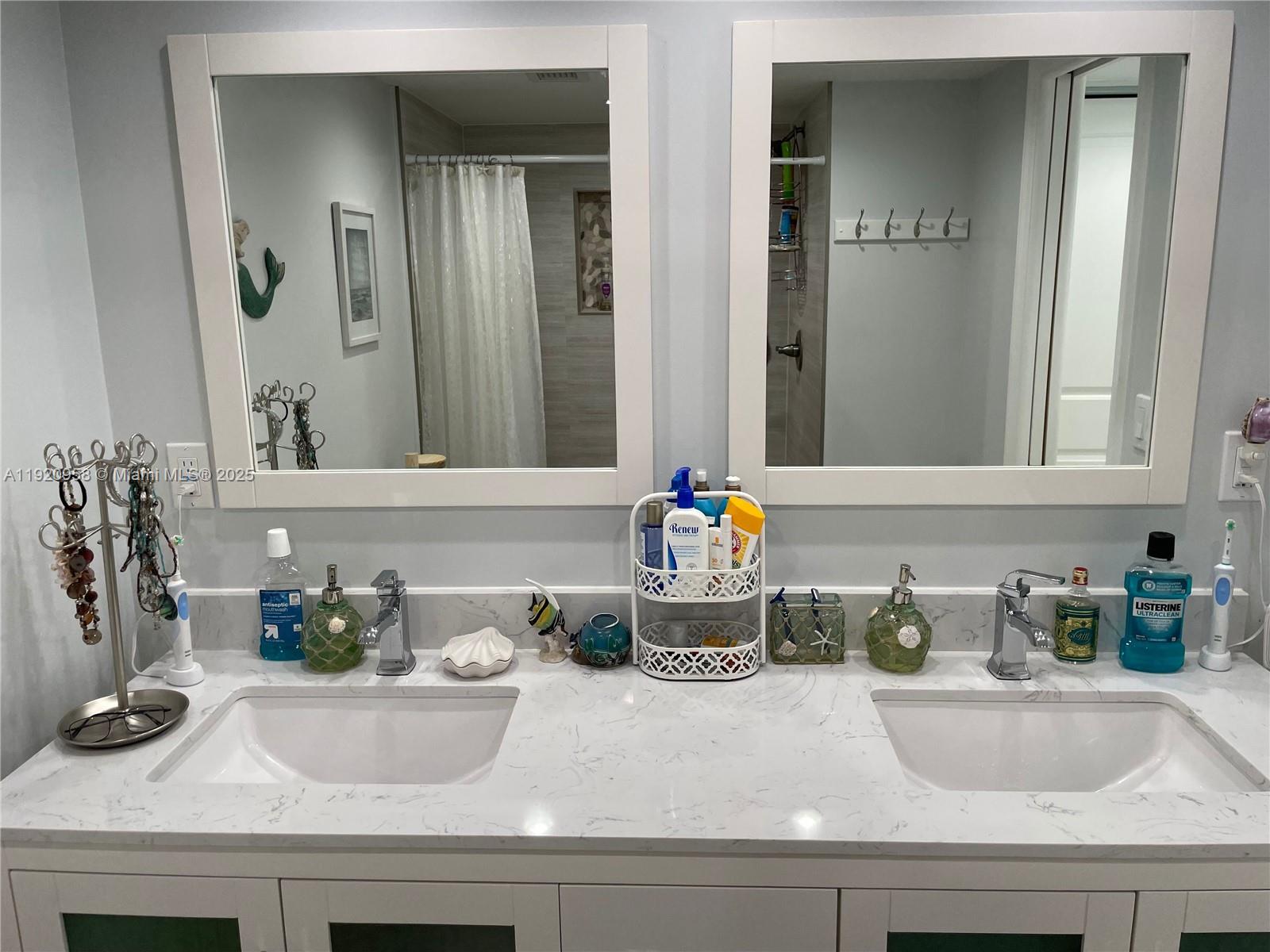 ADMIRALTY TOWERS CONDOMIN - Residential