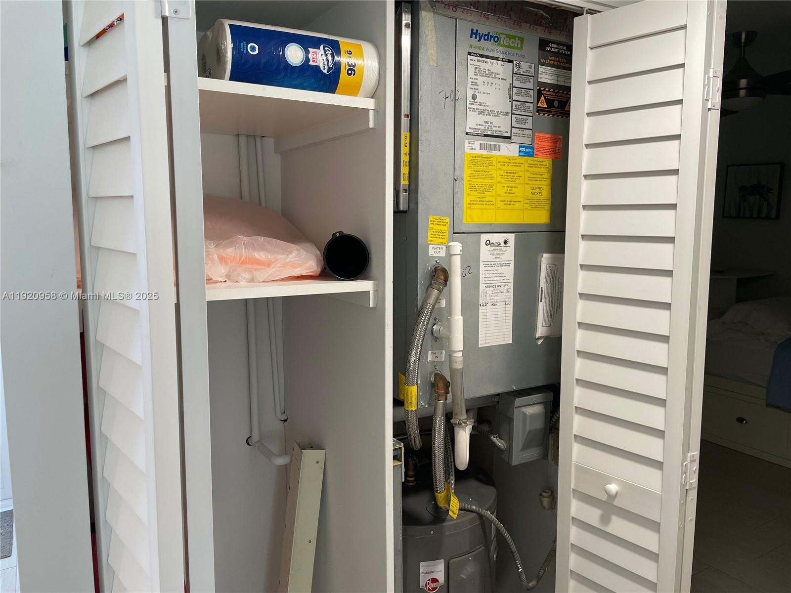 ADMIRALTY TOWERS CONDOMIN - Residential