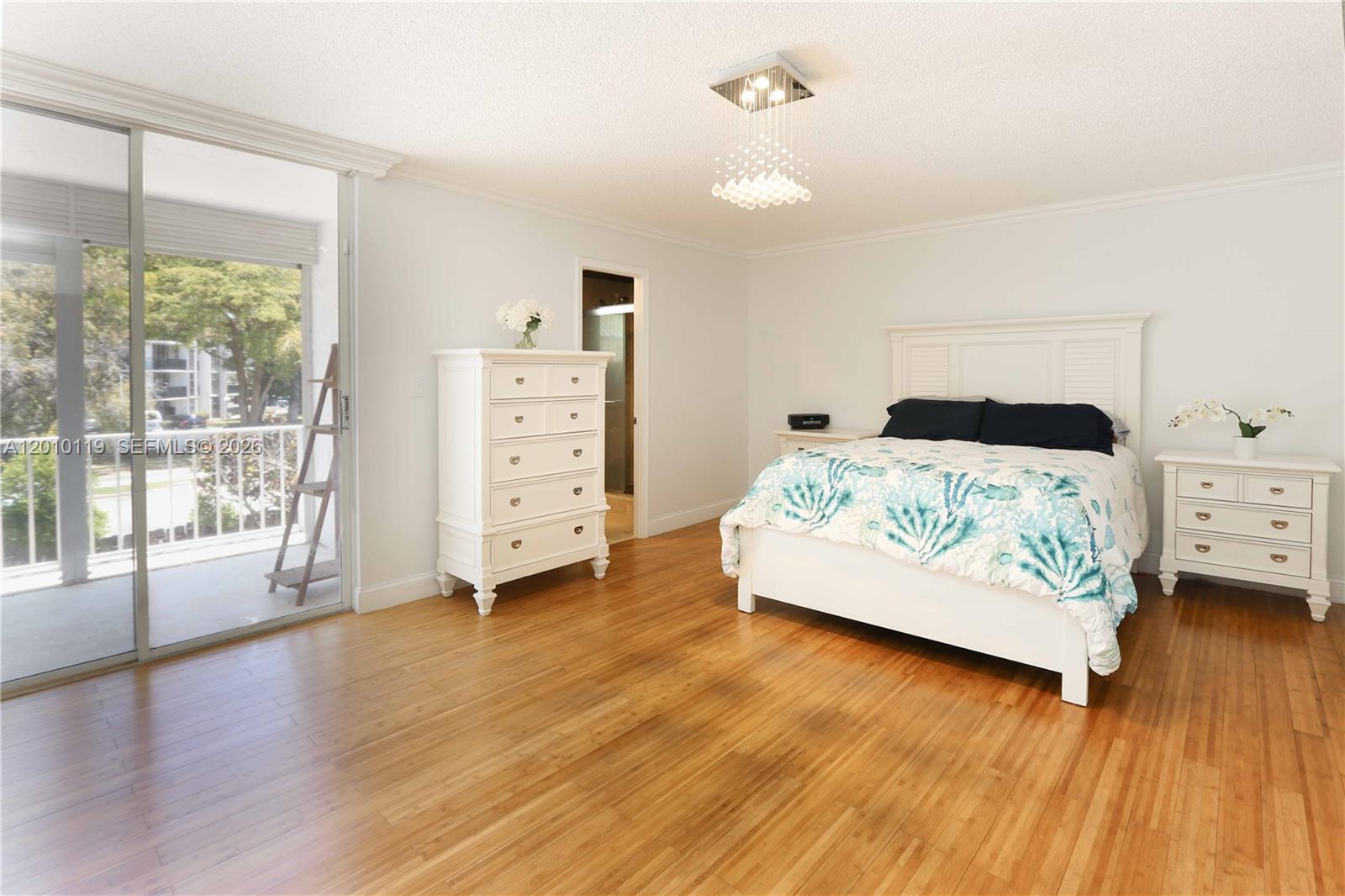 TOWNHOUSES OF VENETIAN PA - Residential