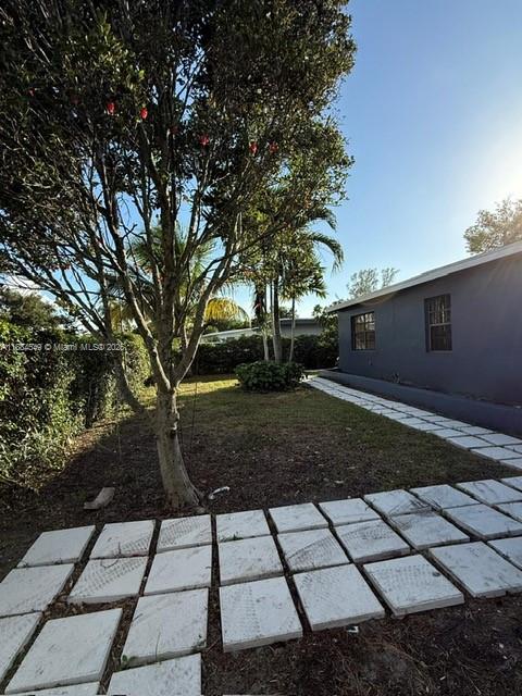 LAKE FOREST SEC ONE - Residential