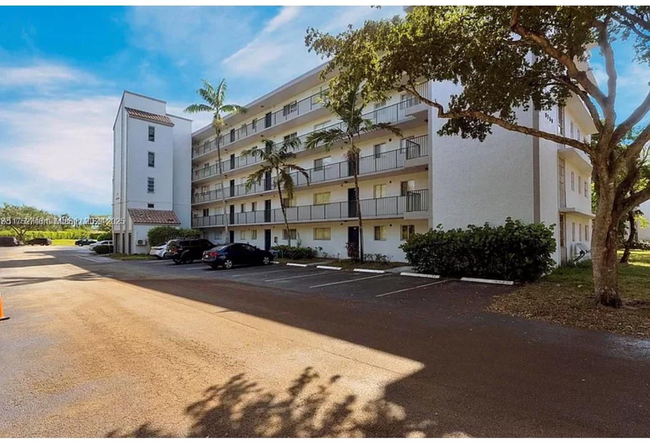 Property for Sale at 8540 N Sherman Cir 204, Miramar, Broward County, Florida - Bedrooms: 1 
Bathrooms: 1  - $179,000