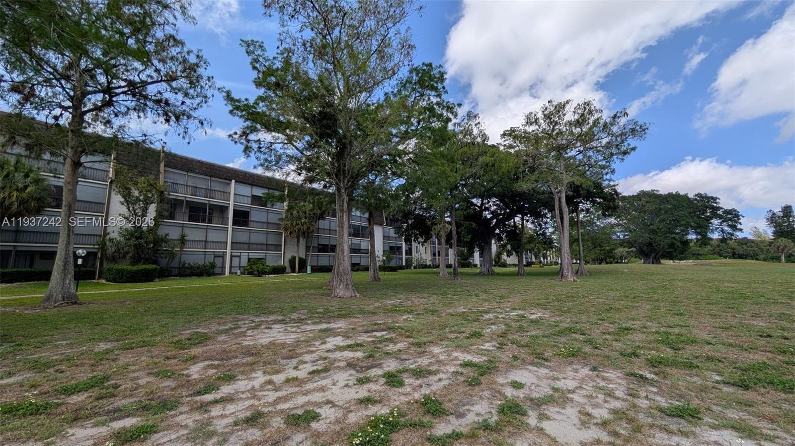 GREENS OF INVERRARY PHASE - Residential