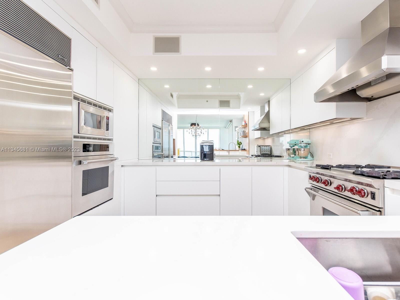 ACQUALINA OCEAN RESIDENCE - Residential