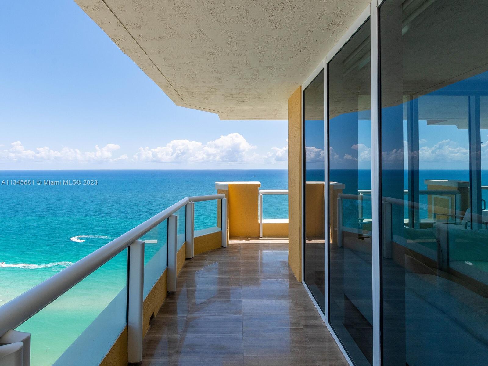 ACQUALINA OCEAN RESIDENCE - Residential