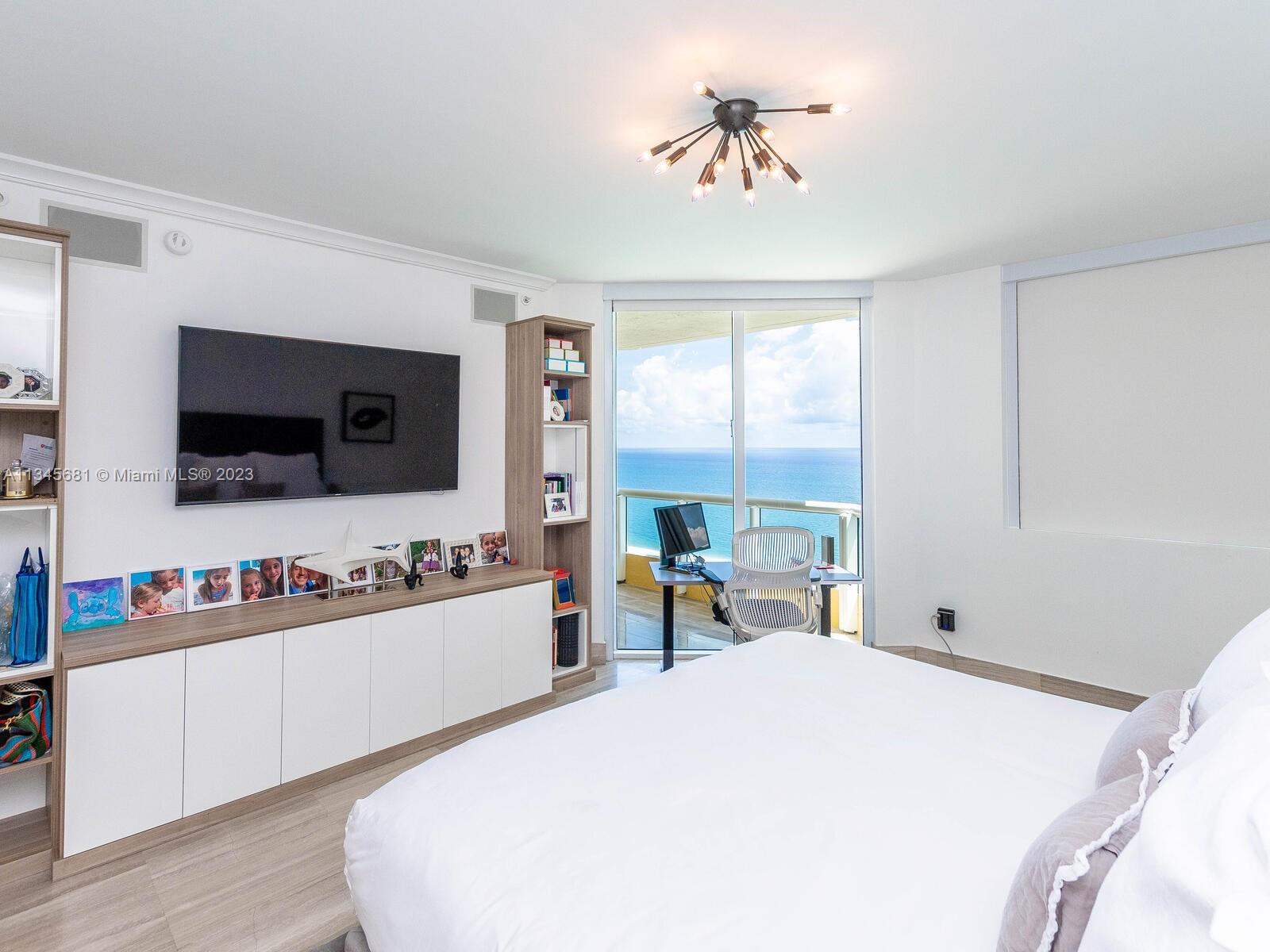 ACQUALINA OCEAN RESIDENCE - Residential