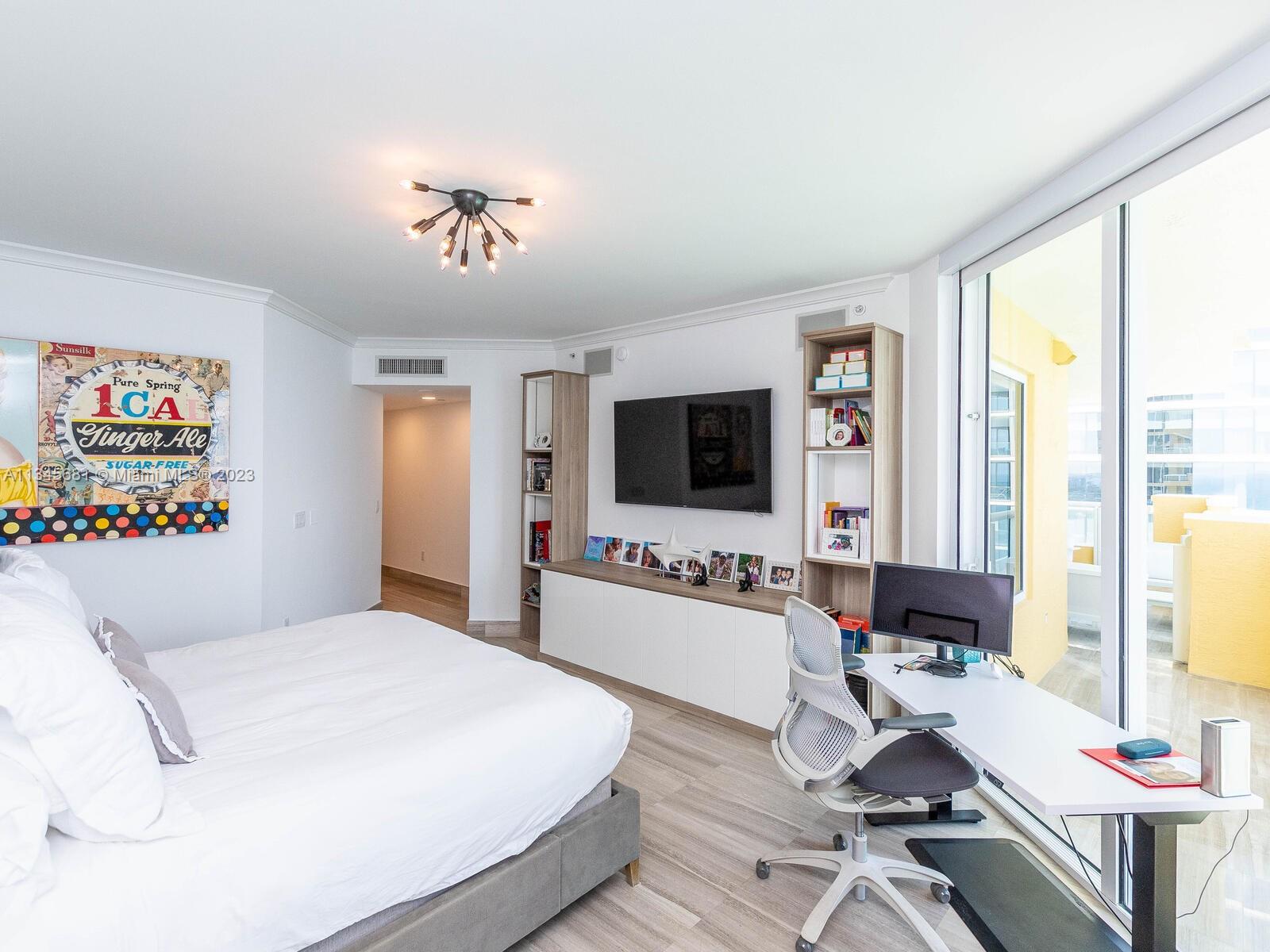 ACQUALINA OCEAN RESIDENCE - Residential