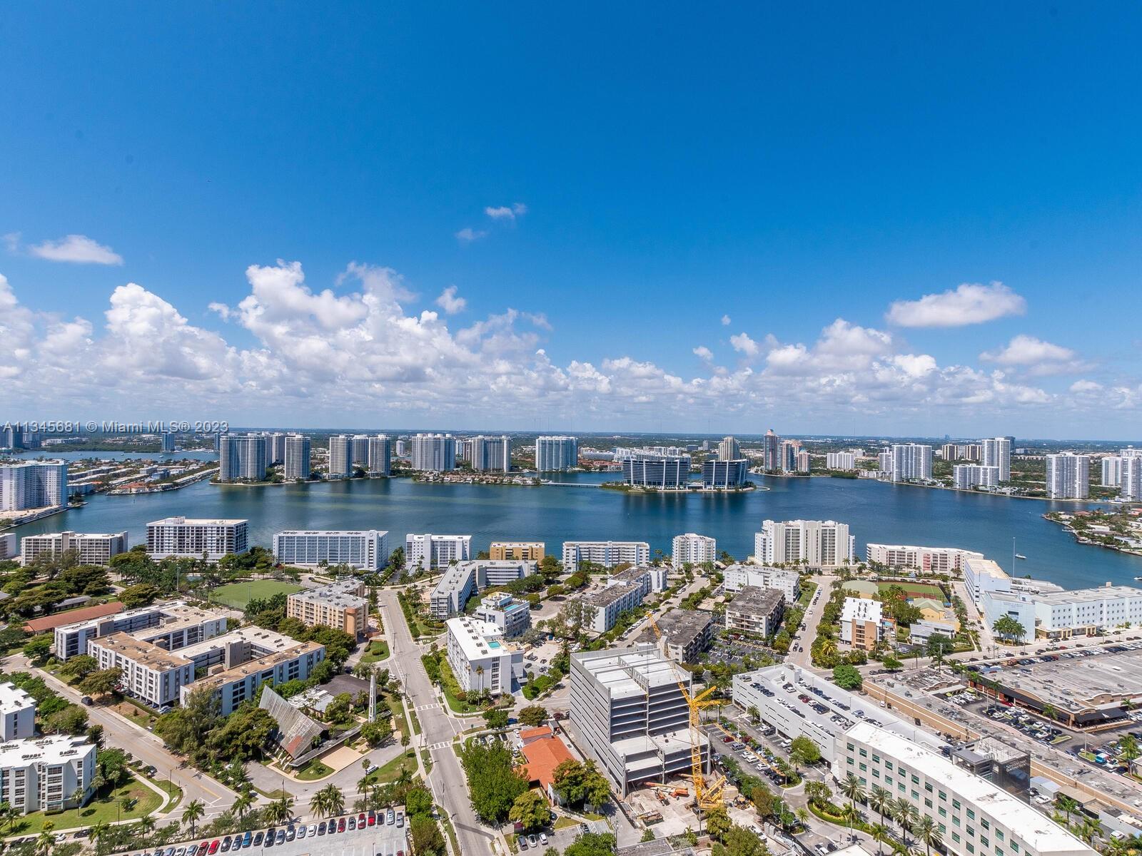 ACQUALINA OCEAN RESIDENCE - Residential