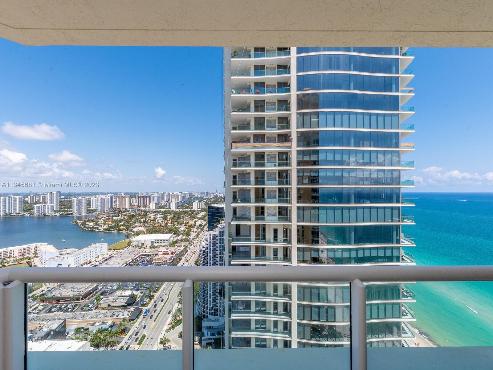 ACQUALINA OCEAN RESIDENCE - Residential