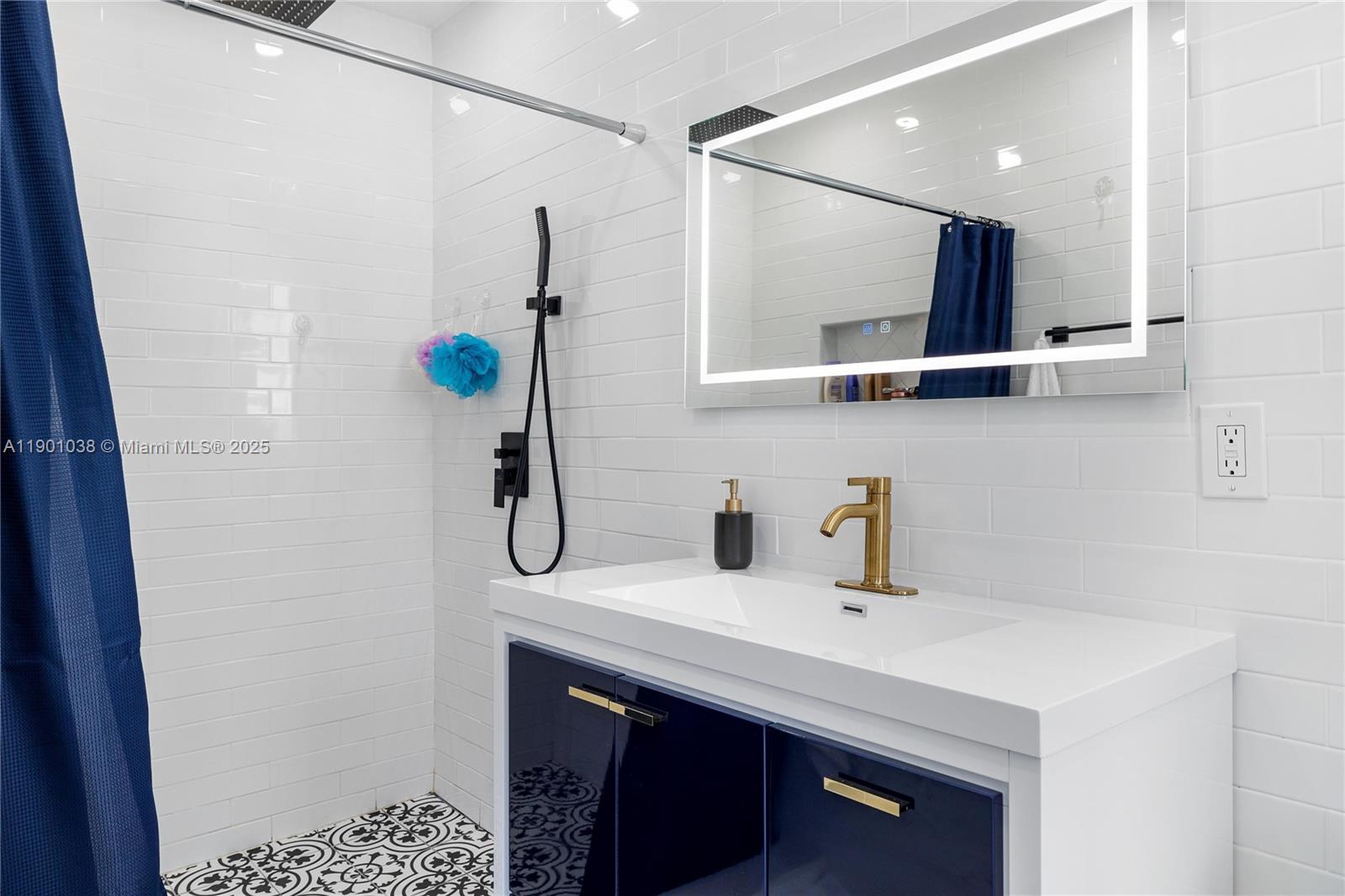 SECOND AMD PLAT OF NORMAN - Residential Lease