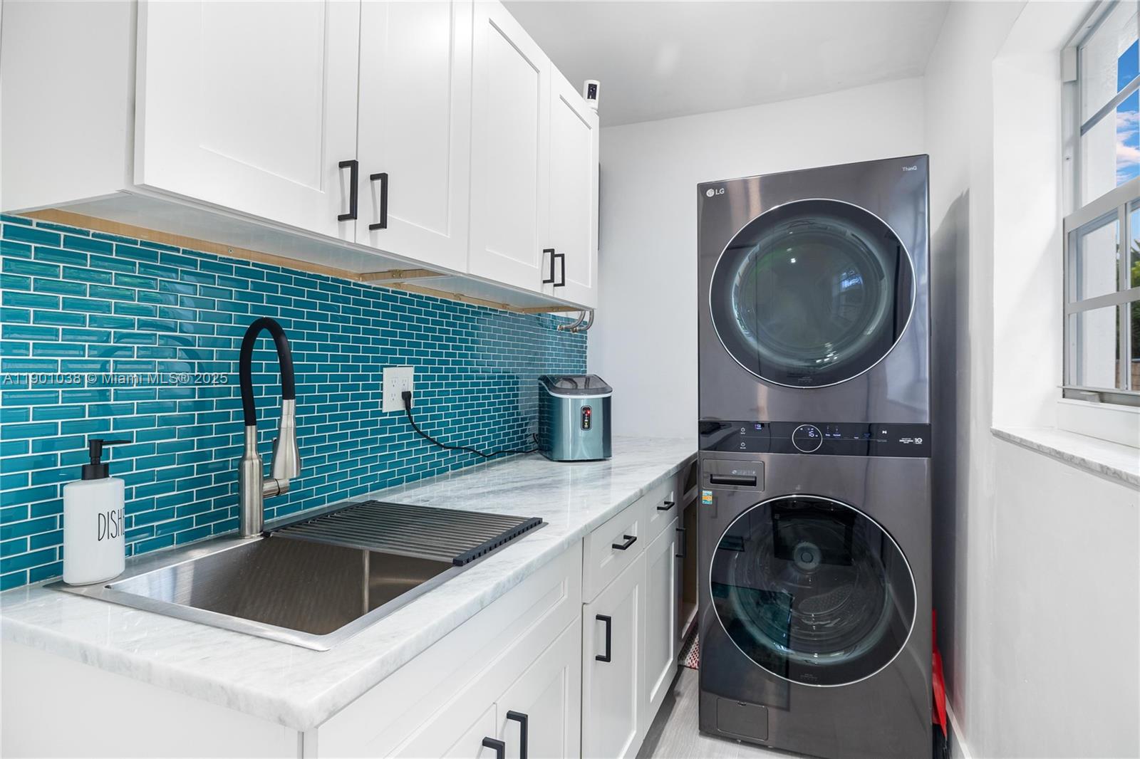 SECOND AMD PLAT OF NORMAN - Residential Lease