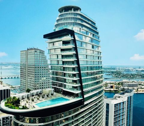 300 Biscayne Blvd way 3707 Miami FL 33131