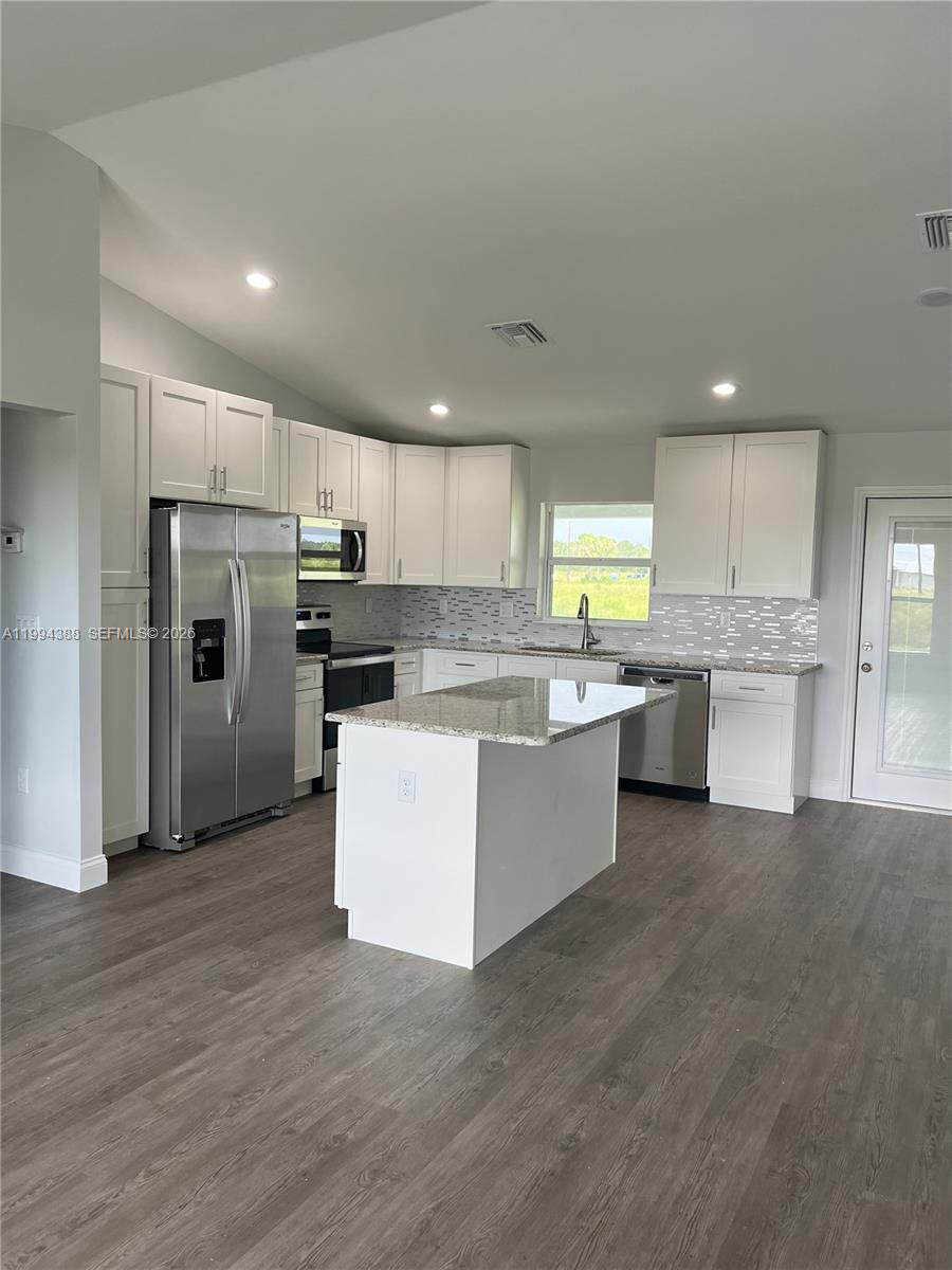 PORT LABELLE UNIT 12 - Residential