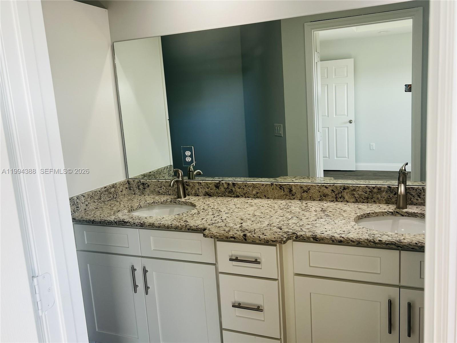 PORT LABELLE UNIT 12 - Residential