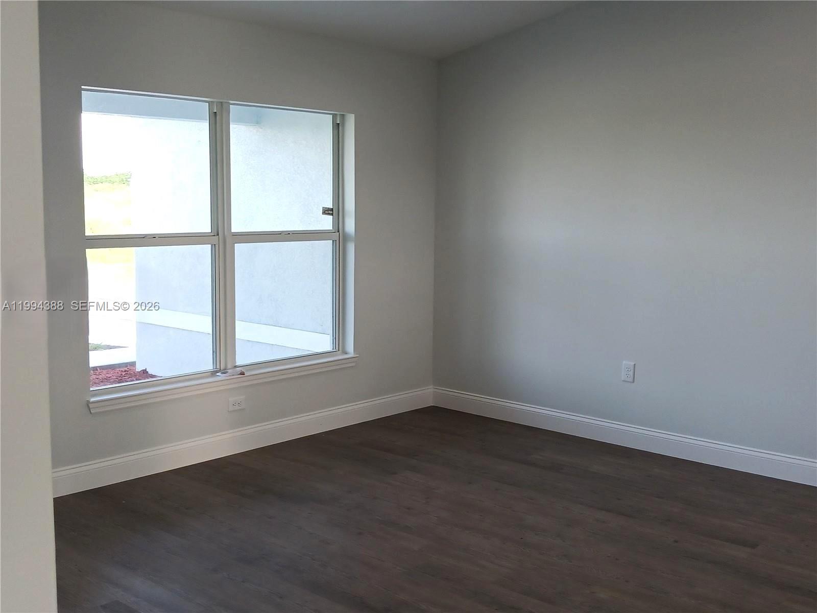 PORT LABELLE UNIT 12 - Residential