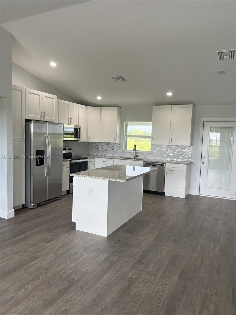 PORT LABELLE UNIT 12 - Residential