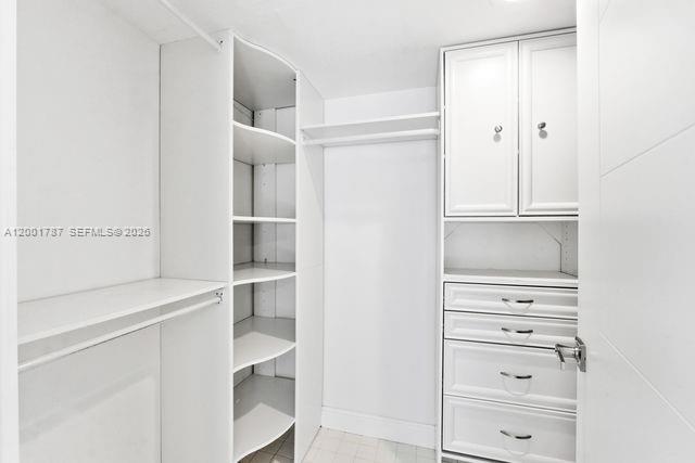 CANTERBURY - Residential