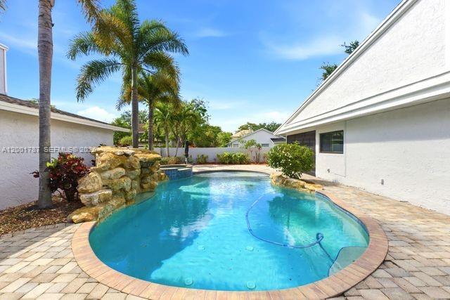 CANTERBURY - Residential