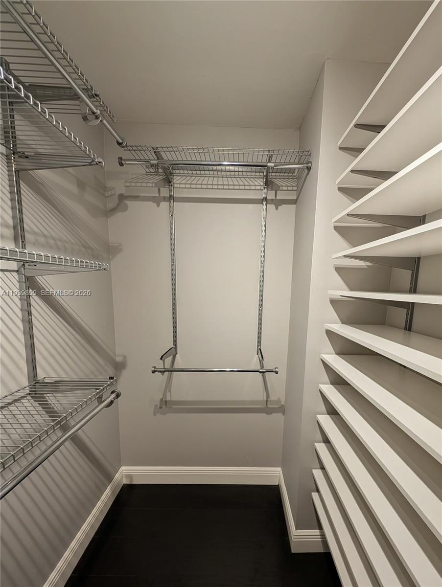 THE CLIPPER AT BISC COVE - Residential