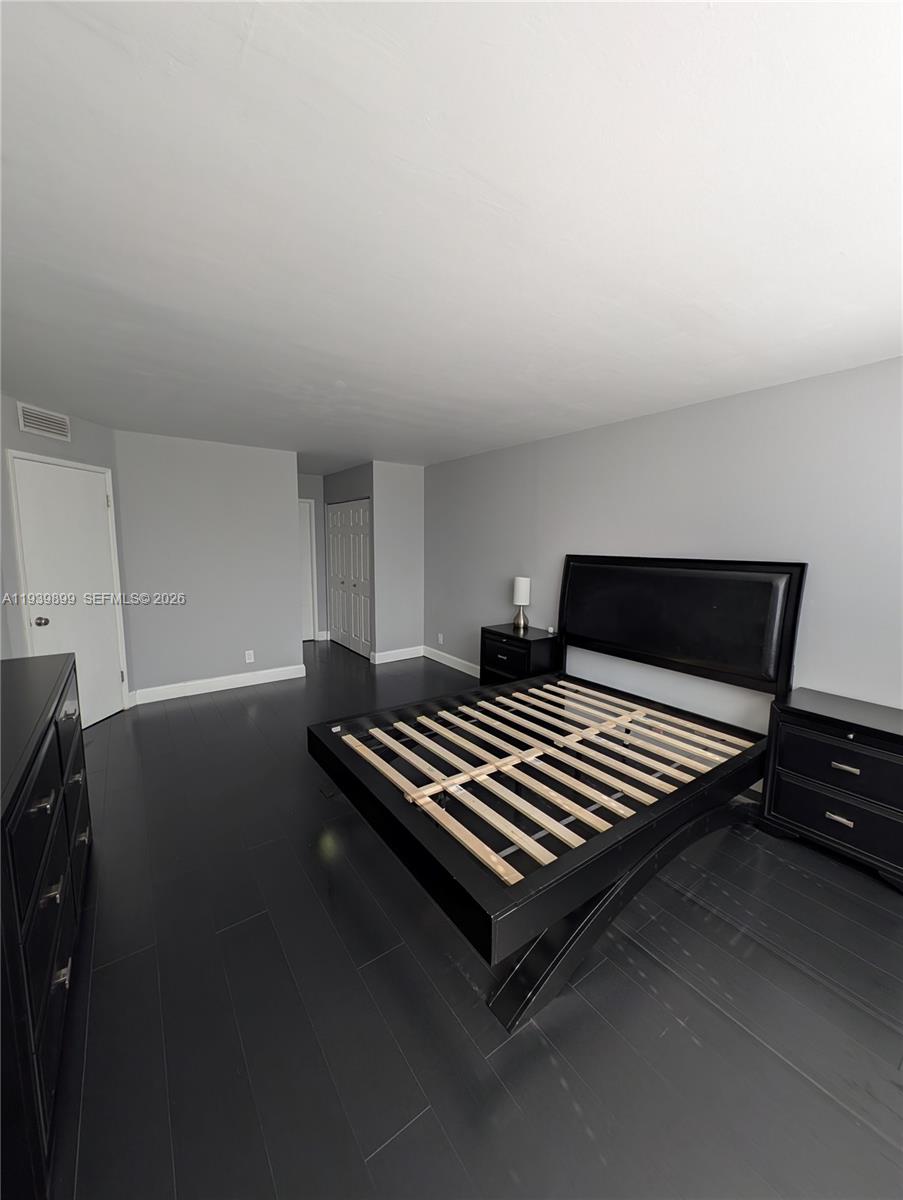 THE CLIPPER AT BISC COVE - Residential