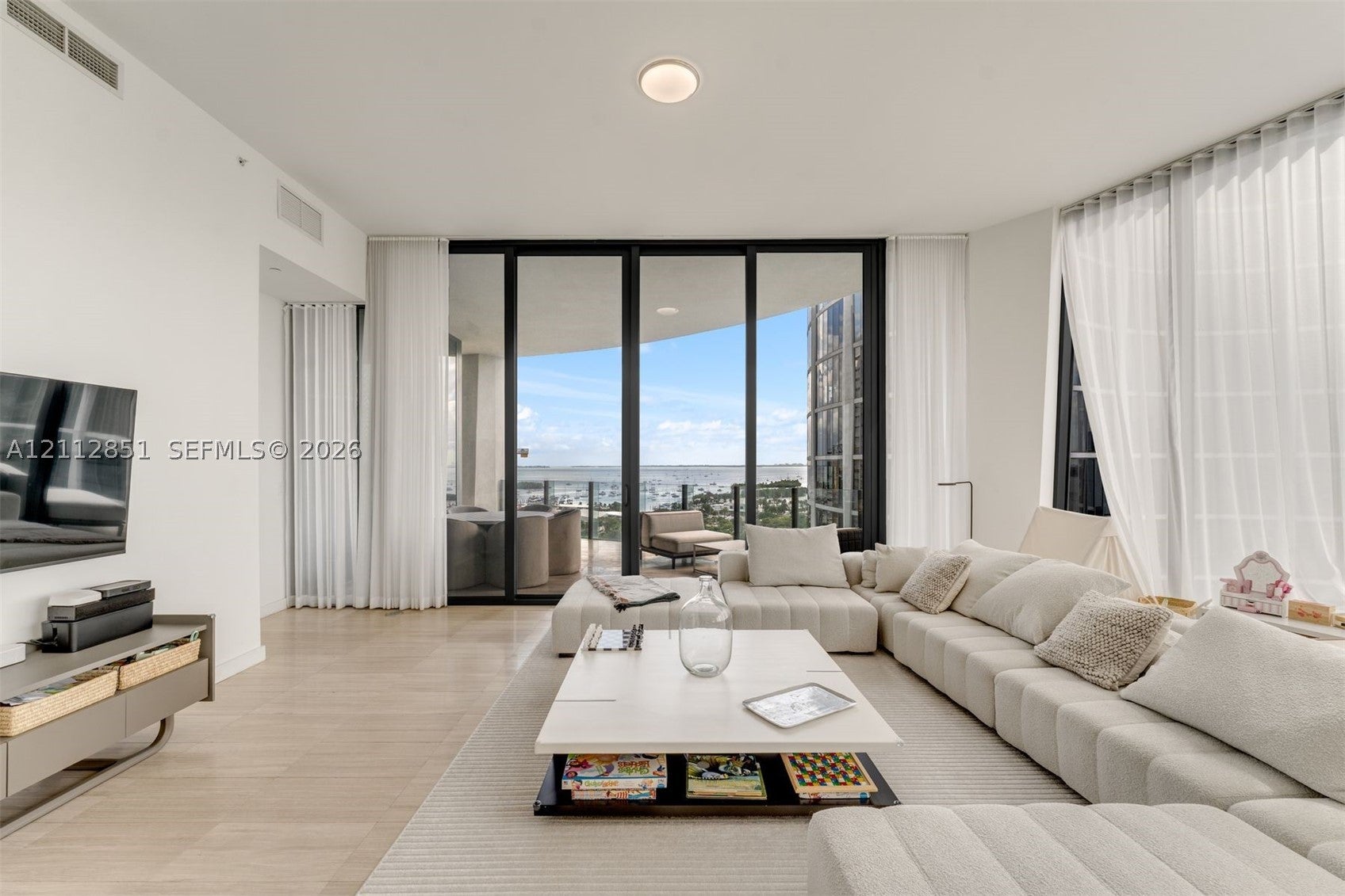 2821 S Bayshore Dr 14A