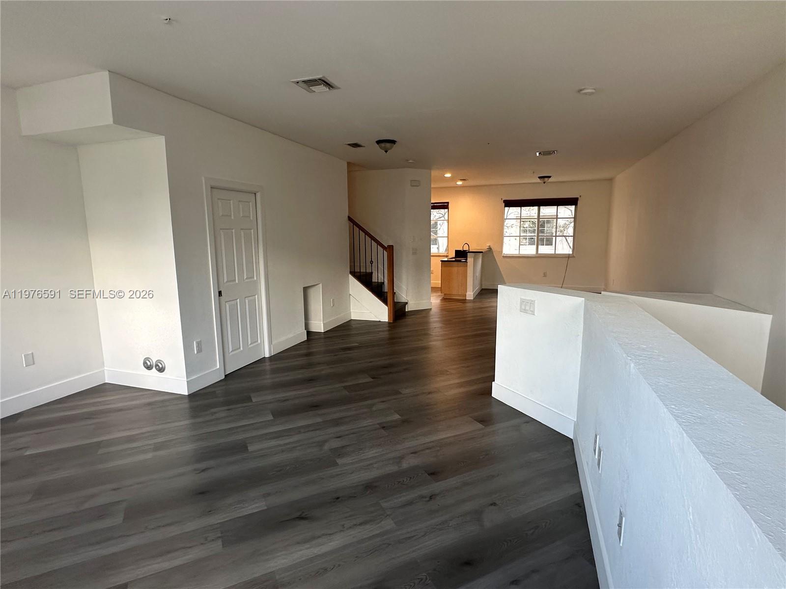 BOARDWALK AT VIZCAYA COND - Residential