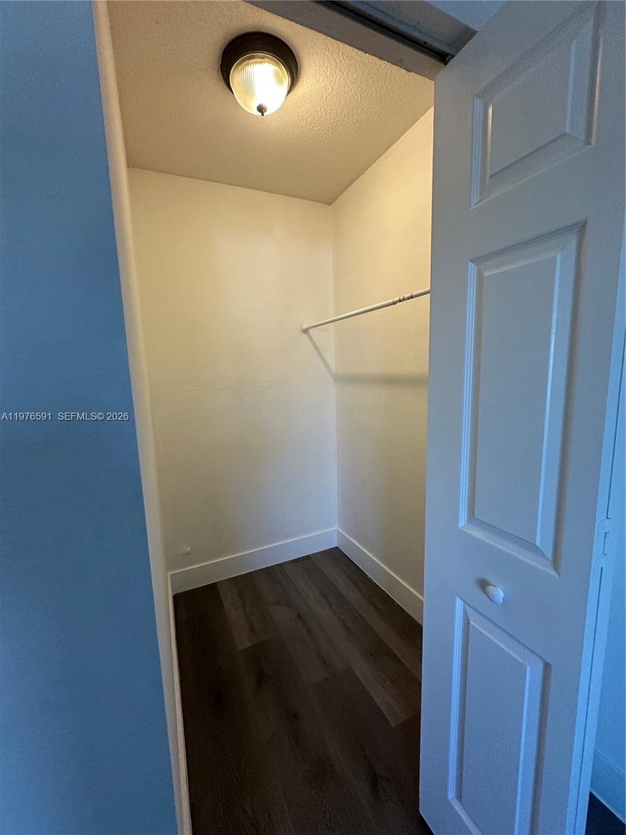 BOARDWALK AT VIZCAYA COND - Residential