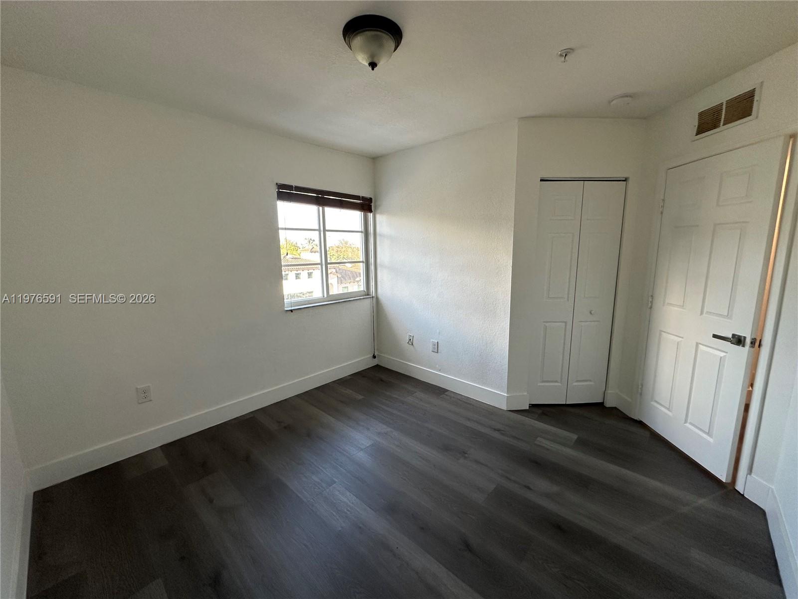 BOARDWALK AT VIZCAYA COND - Residential